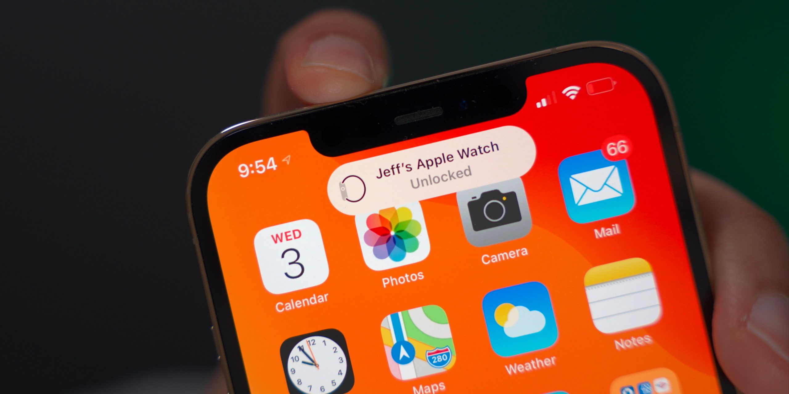 Someone using iOS 14.5