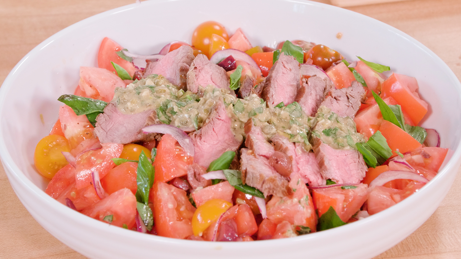 Steak Puttanesca Salad